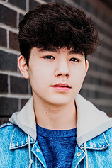 photo of person Logan Kim