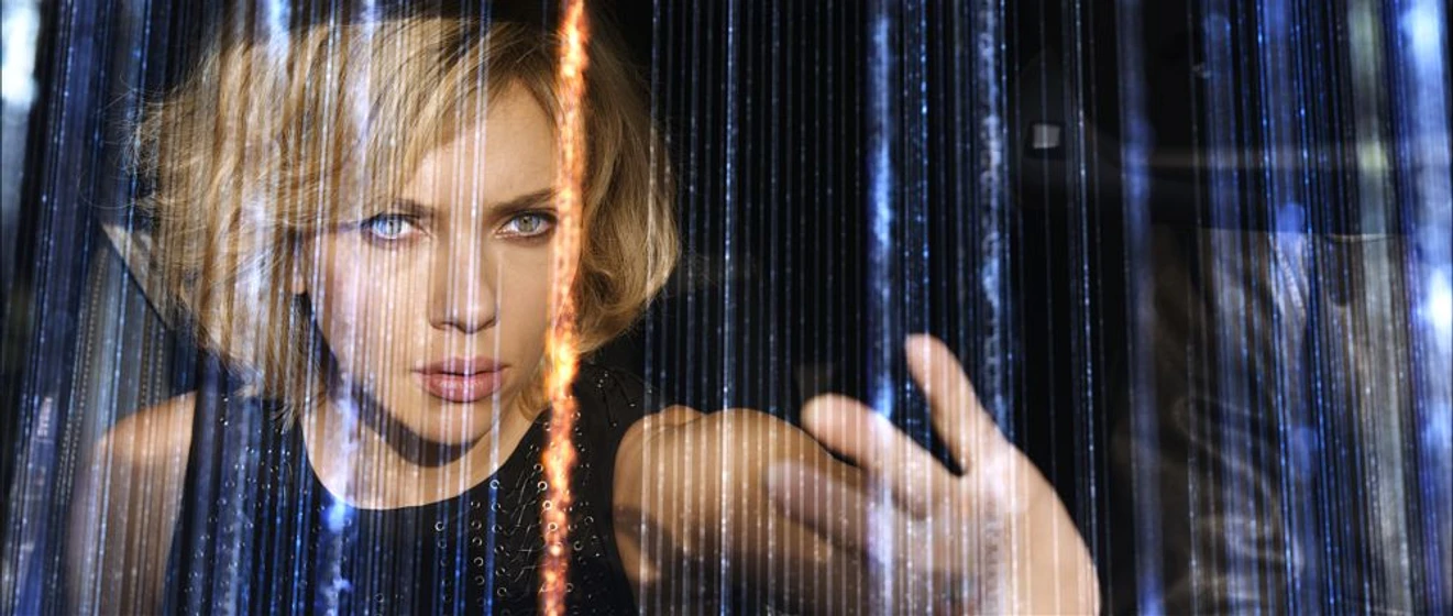 Scarlett Johansson en lucy-2014