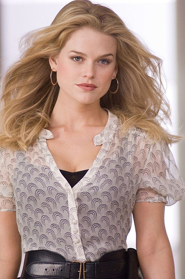 Alice Eve en Ni en sueños