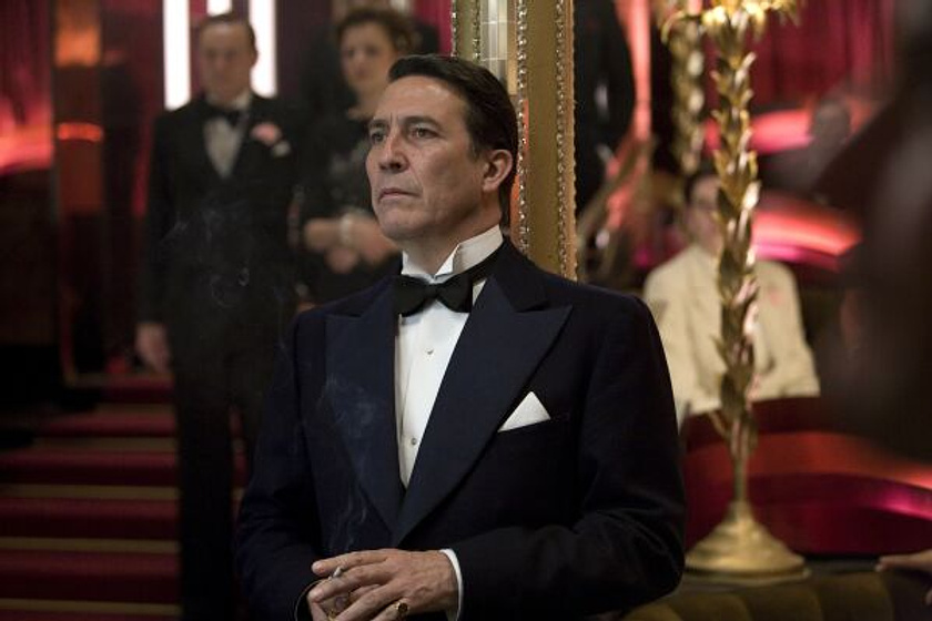 Ciarán Hinds en Un Gran día para ellas