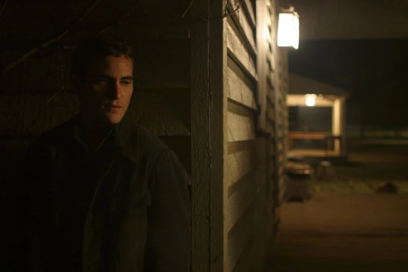 Joaquin Phoenix en el-bosque