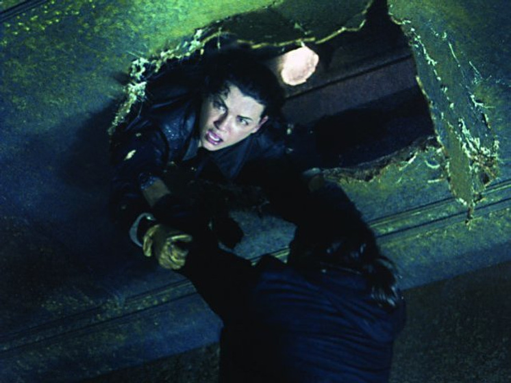 Julianna Margulies en Ghost Ship. Barco Fantasma