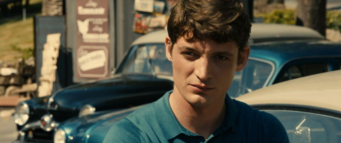 Niels Schneider en Un Amor imposible