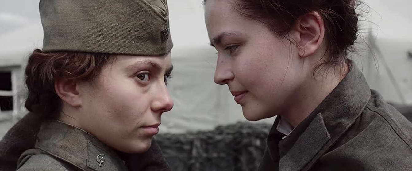 Yuliya Peresild y Polina Pakhomova en La Batalla por Sebastopol