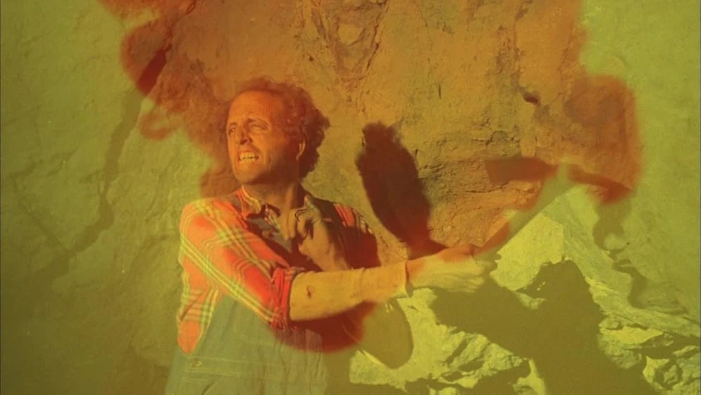 Vincent Schiavelli en el-regreso-de-los-extraterrestres