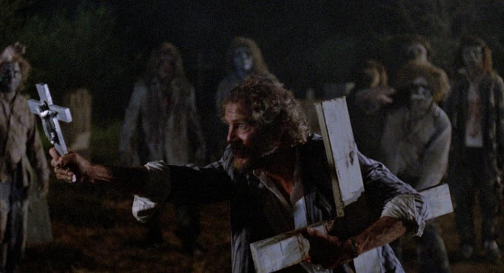Hugo Stiglitz en Cementerio del Terror