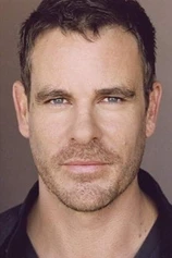 Foto de Aaron Jeffery