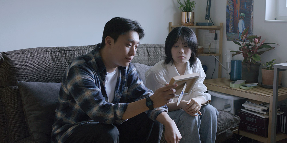 Imagen de By Another Name