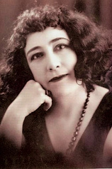 photo of person Emma Roldán