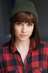 Foto de Renée Felice Smith