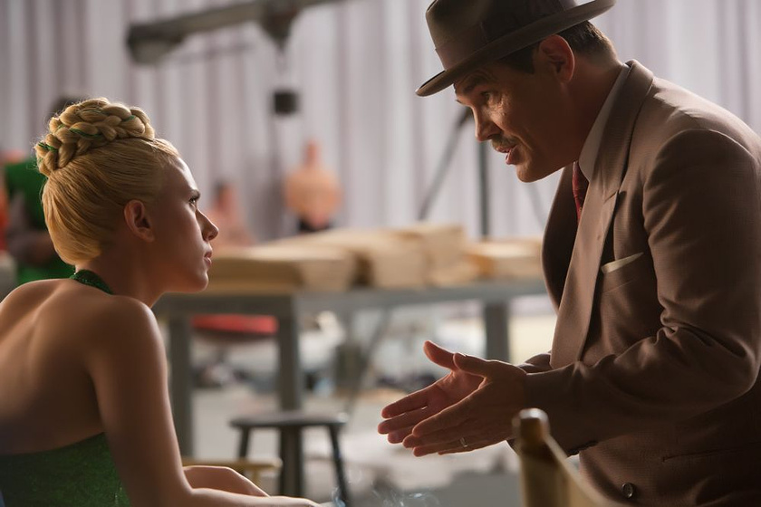 Scarlett Johansson y Josh Brolin en ¡Ave, César!