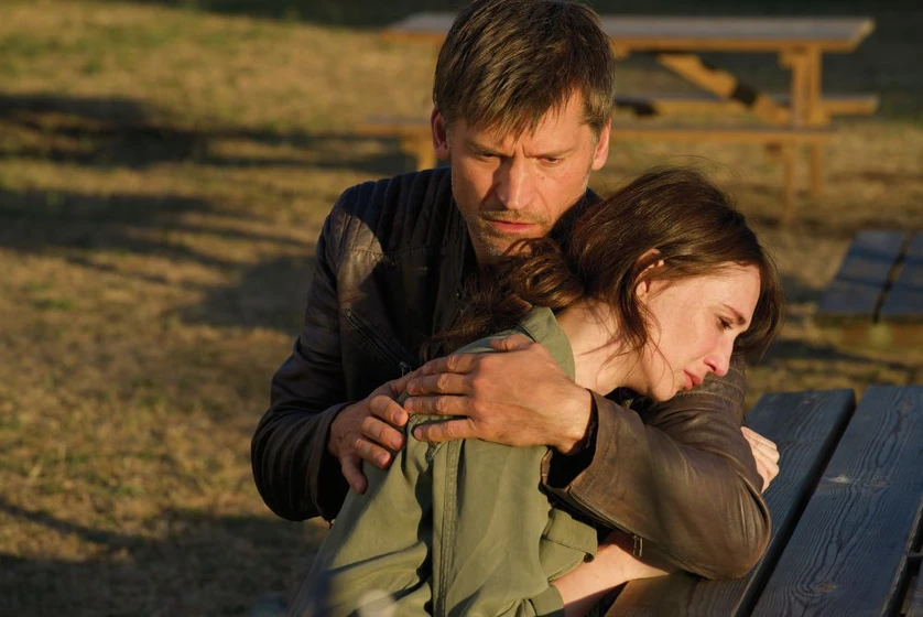 Nikolaj Coster-Waldau y Carice van Houten en domino-2018