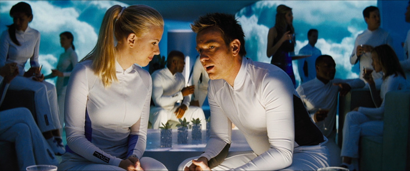 Ewan McGregor y Scarlett Johansson en La Isla