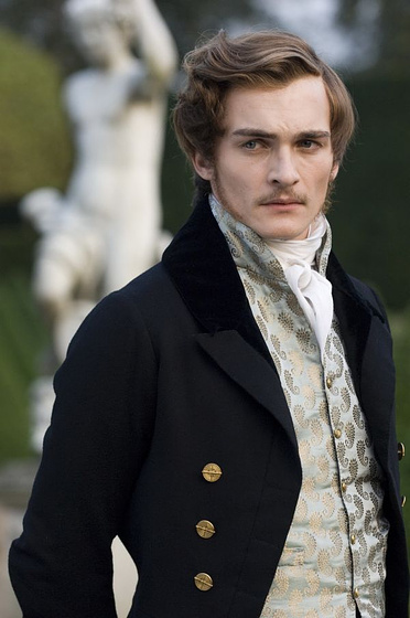 Rupert Friend en La Reina Victoria