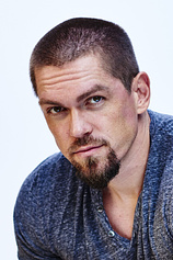 photo of person Steve Howey
