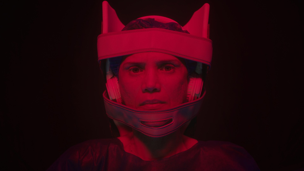 Veronica Cavalcanti en i-built-a-rocket-imagining-your-arrival