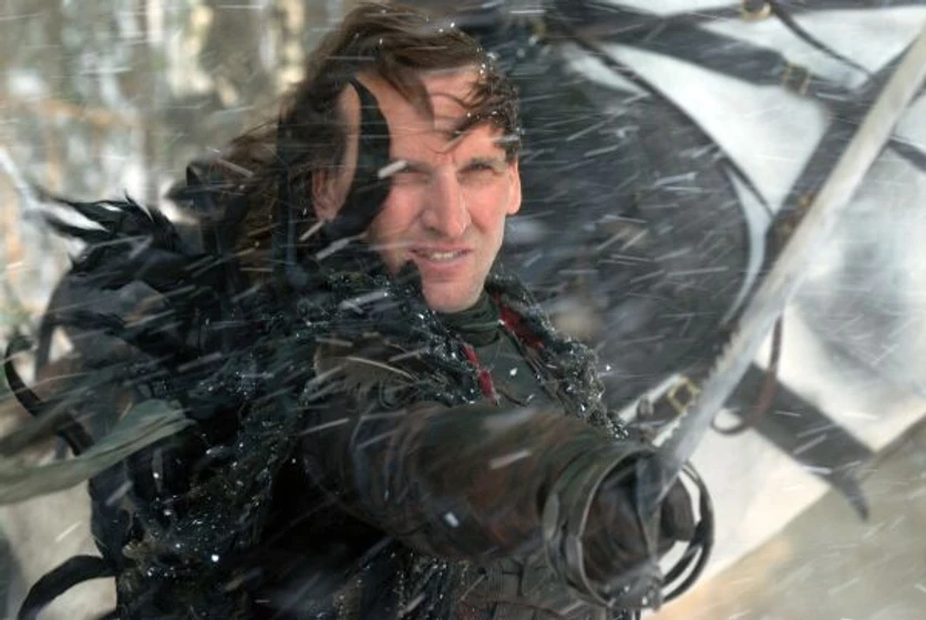 Christopher Eccleston en los-seis-signos-de-la-luz