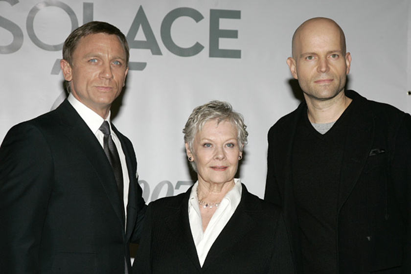 Judi Dench, Daniel Craig y Marc Forster en 007 Quantum of Solace