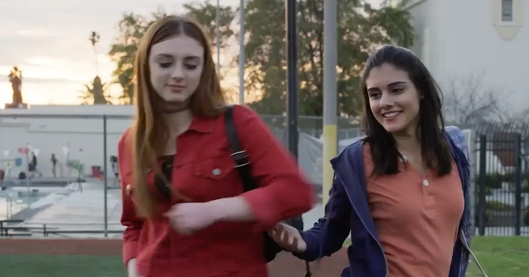 Alexandra Doke y Juliana Destefano en Mi Mejor Amiga... Por Siempre Jamás