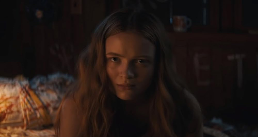 Sadie Sink en la-calle-del-terror-parte-2-1978