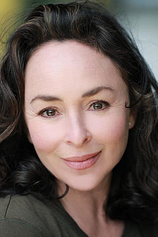 picture of actor Samantha Spiro