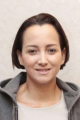 picture of actor Karina Suwandhi