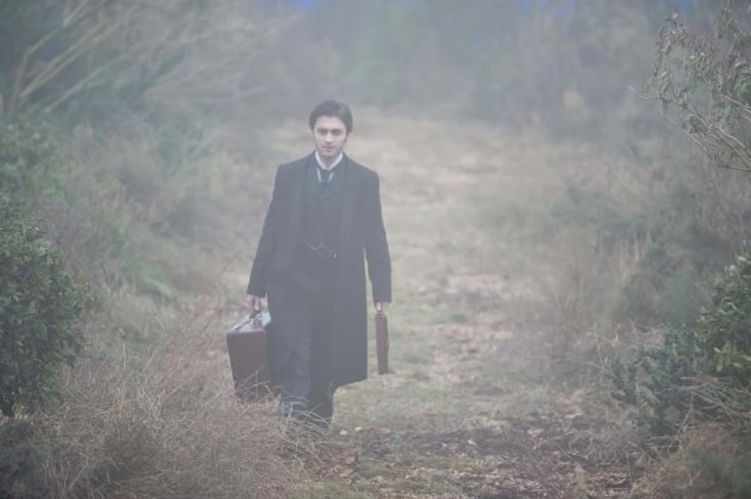 Daniel Radcliffe en la-mujer-de-negro
