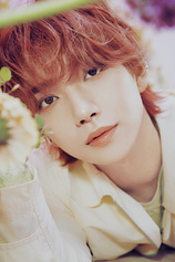 picture of actor Joshua