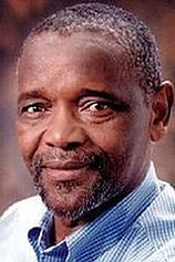 picture of actor Winston Ntshona