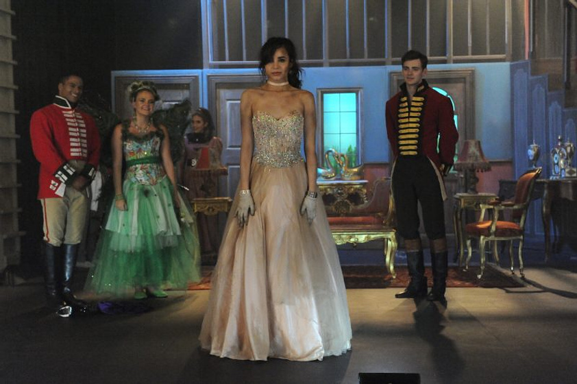 Sofia Carson en Una Cenicienta Moderna: El Papel de su Vida