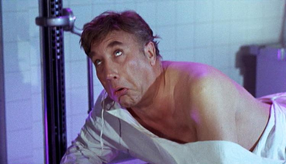 Frankie Howerd en Follón en el Hospital