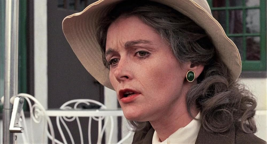 Margot Kidder en la-reencarnacion-de-peter-proud