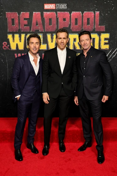 Hugh Jackman, Shawn Levy y Ryan Reynolds en deadpool-y-lobezno
