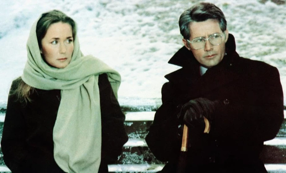 Martin Sheen y Brigitte Fossey en enigma-1983
