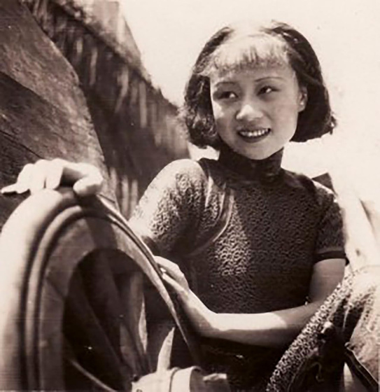 Imagen de Red Heroine