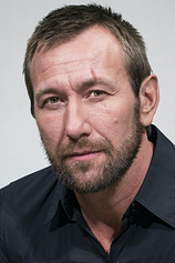 picture of actor Robert Follin