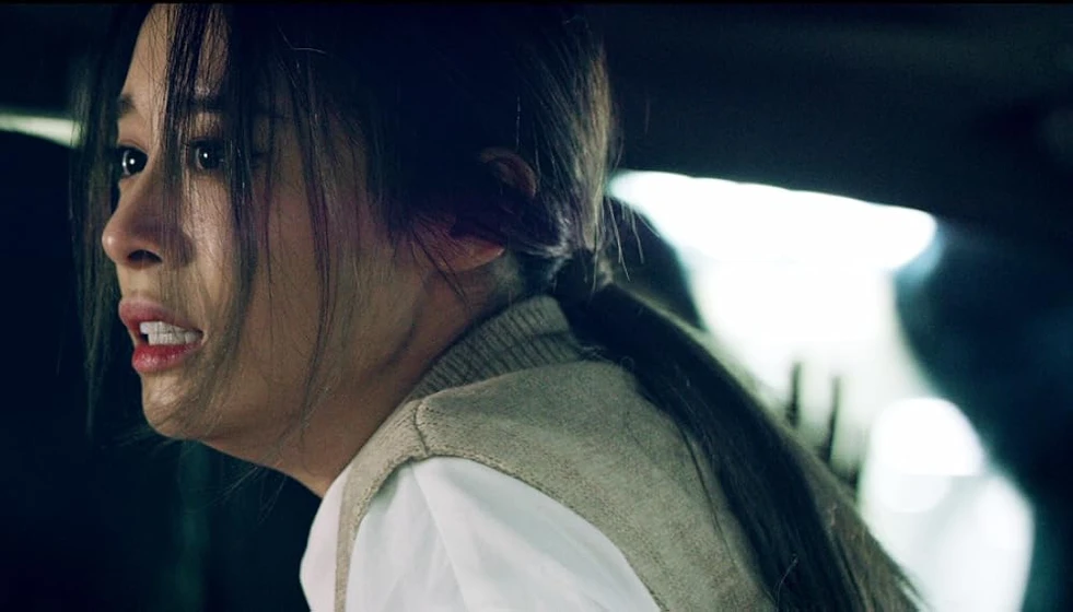 Ji-Yeon Park en gangnam-zombie