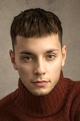 picture of actor Max Harwood