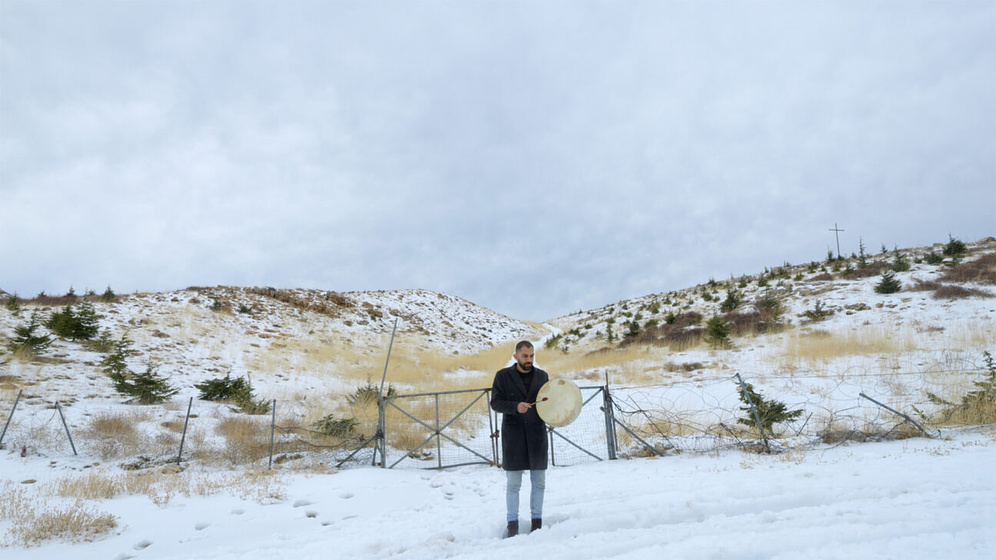 Imagen de shapes-of-normal-human-beings