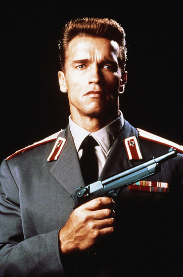 Arnold Schwarzenegger en Danko, Calor Rojo