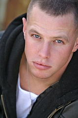 picture of actor Ryan Ahern
