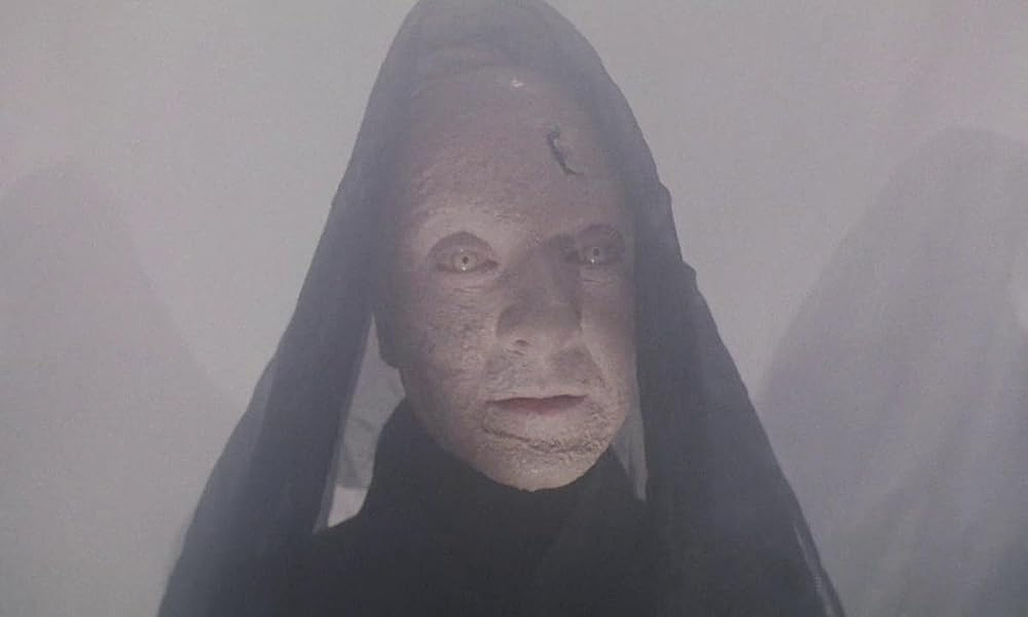 Mary Coulson en La Casa 5