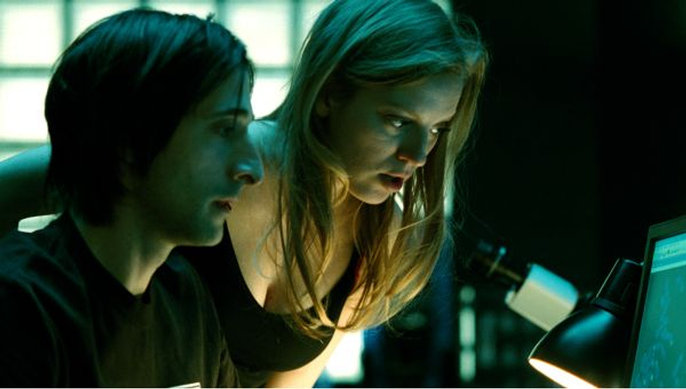 Sarah Polley y Adrien Brody en Splice. Experimento mortal