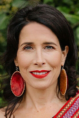 picture of actor Andrea Menard
