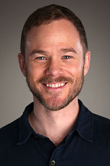 photo of person Aaron Ashmore