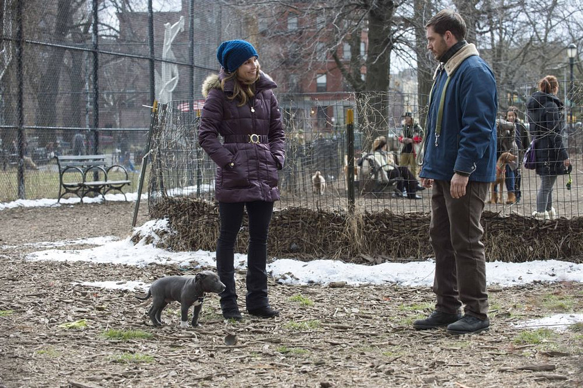 Tom Hardy y Noomi Rapace en La Entrega (The Drop)