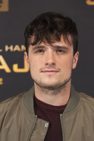 Josh Hutcherson en los-juegos-del-hambre-sinsajo-parte-2 (Premiere en Madrid. Noviembre 2015)