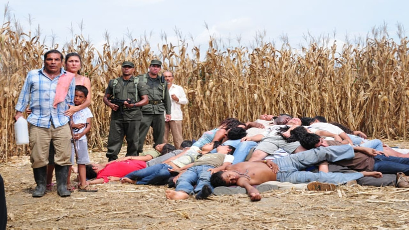 Imagen de Todos tus muertos