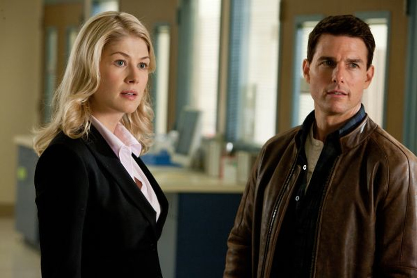 Tom Cruise y Rosamund Pike en Jack Reacher