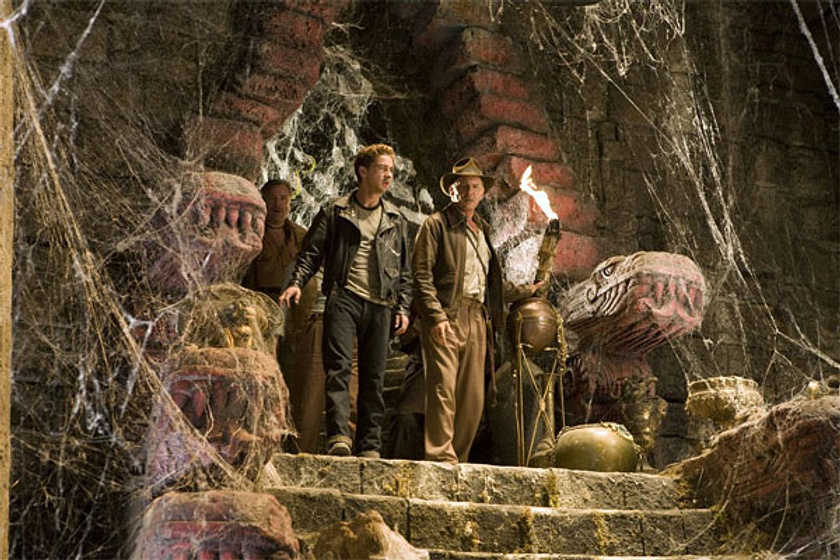 Harrison Ford [I] y Shia LaBeouf en Indiana Jones y el Reino de la Calavera de Cristal